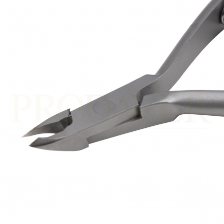 detalhe de alicate em mate. matt nipper detail.