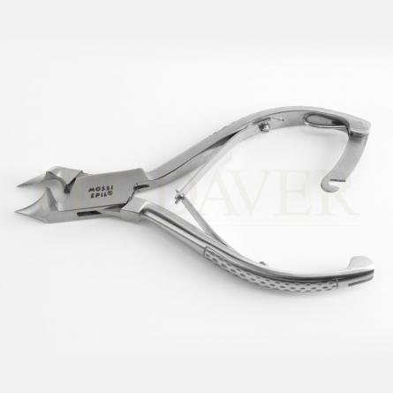 tanto corta para a esquerda como para a direita, sem mudar posição do alicate,